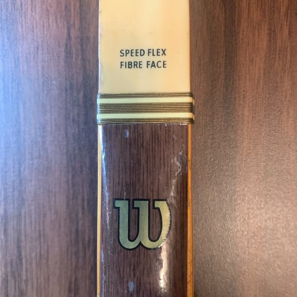 Wilson Vintage Butch Buchholz Signature Wood Tennis Racket With Frame. - Picture 5 of 12